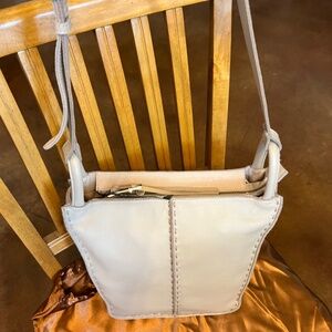 the sak Los Feliz Slouchy Crossbody SAND NWT